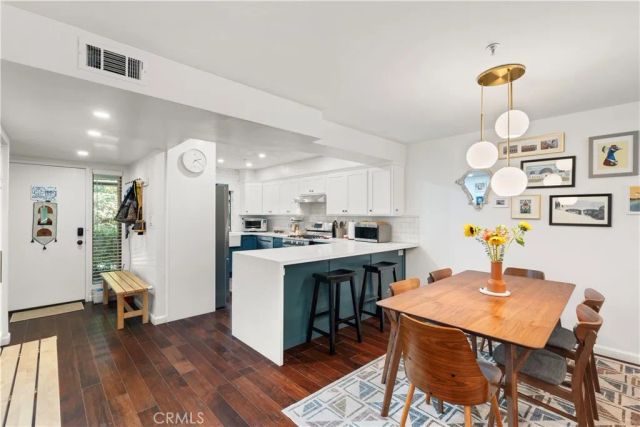1050 Seco 102, Pasadena, CA 91103