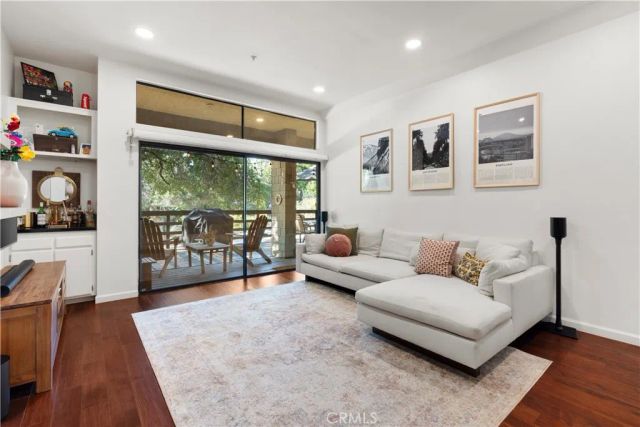 1050 Seco 102, Pasadena, CA 91103