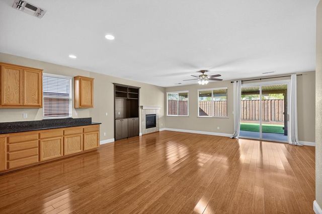 7208 Artisan Cir, Roseville, CA 95678