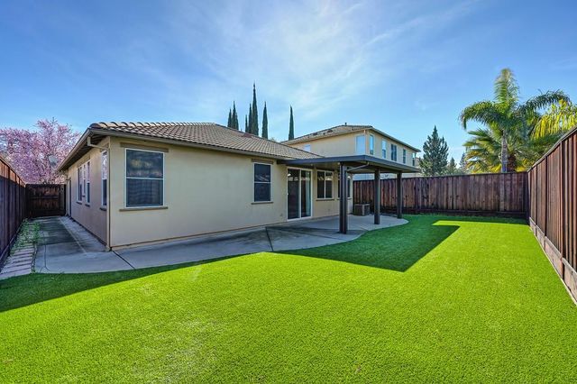 7208 Artisan Cir, Roseville, CA 95678
