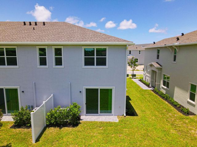 630 SE Lake Falls Street, Port St. Lucie, Port St Lucie, FL 34984