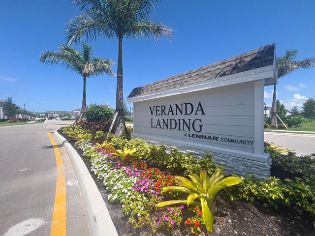 630 SE Lake Falls Street, Port St. Lucie, Port St Lucie, FL 34984