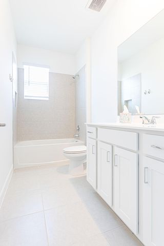 630 SE Lake Falls Street, Port St. Lucie, Port St Lucie, FL 34984