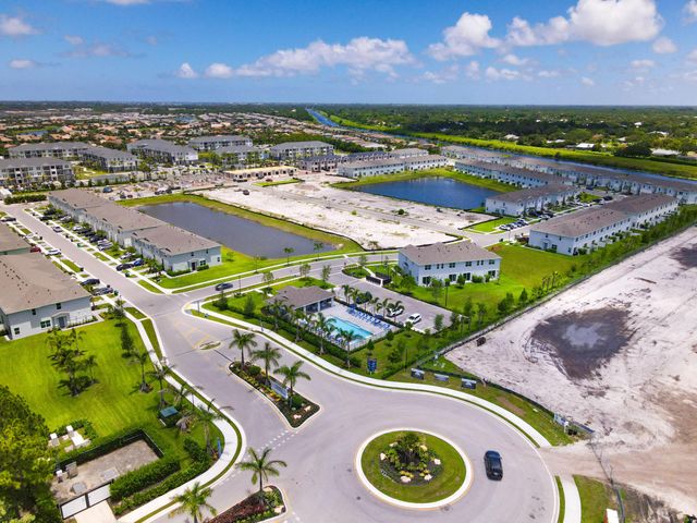 630 SE Lake Falls Street, Port St. Lucie, Port St Lucie, FL 34984