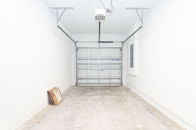 630 SE Lake Falls Street, Port St. Lucie, Port St Lucie, FL 34984