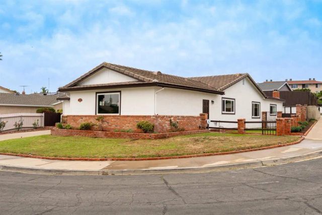 7936 Anders Circle, La Mesa, CA 91942