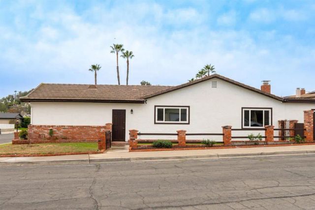 7936 Anders Circle, La Mesa, CA 91942