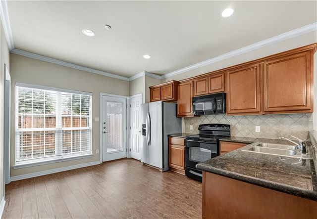 1198 Jones Butler Road 606, College Station, TX 77840