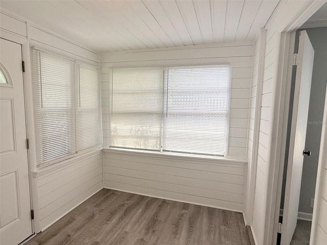 776 27TH AVENUE N, St Petersburg, FL 33704