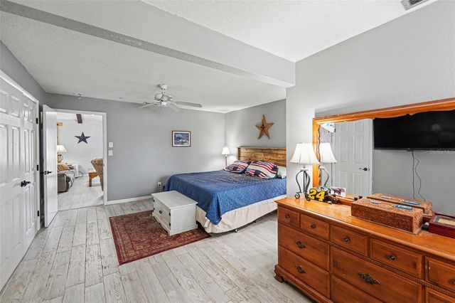 429 MANOR BOULEVARD, Palm Harbor, FL 34683