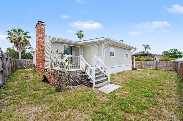 429 MANOR BOULEVARD, Palm Harbor, FL 34683