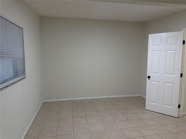 8709 N MANDARINE PLACE A, Tampa, FL 33617