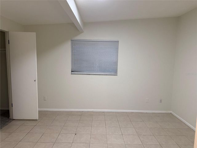 8709 N MANDARINE PLACE A, Tampa, FL 33617