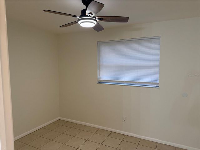 8709 N MANDARINE PLACE A, Tampa, FL 33617