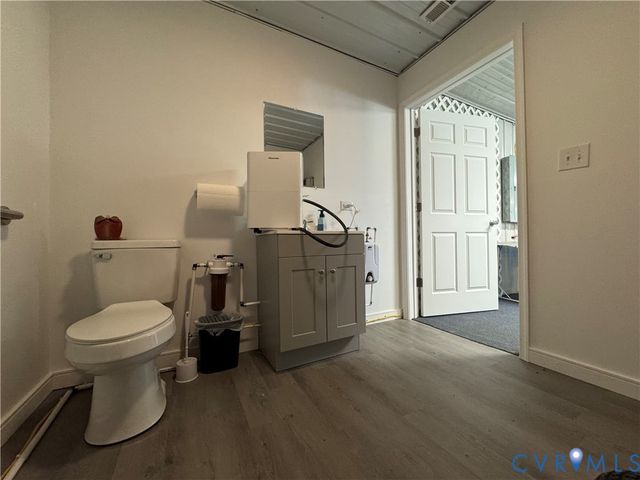 27 Bayberry Ln, Farmville, VA 23901