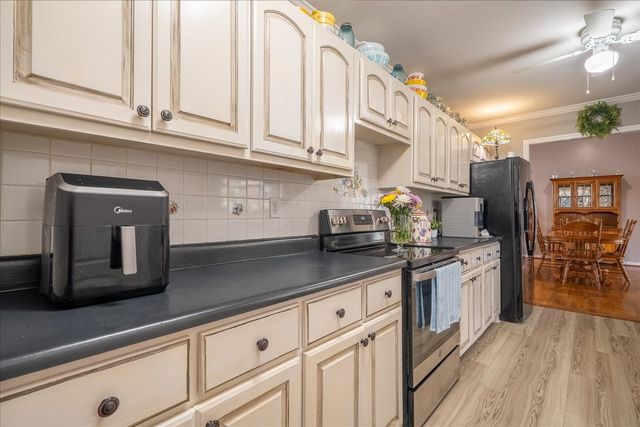 79 French Rd, Loretto, TN 38469