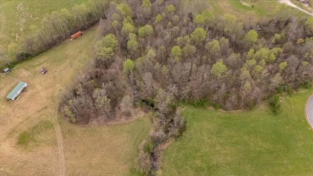 79 French Rd, Loretto, TN 38469