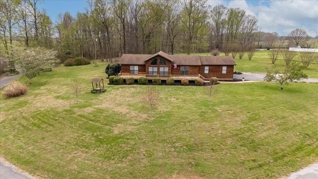 79 French Rd, Loretto, TN 38469
