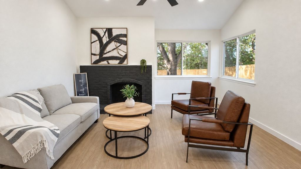 2417 Via Barcelona, Carrollton, TX 75006 — photo 5