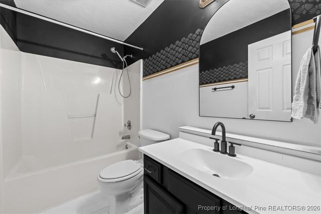 2736 Millmann Road, Fayetteville, NC 28304