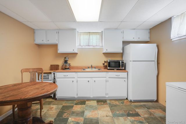 12 Golden Way, Staatsburg, NY 12580