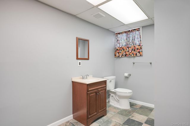 12 Golden Way, Staatsburg, NY 12580