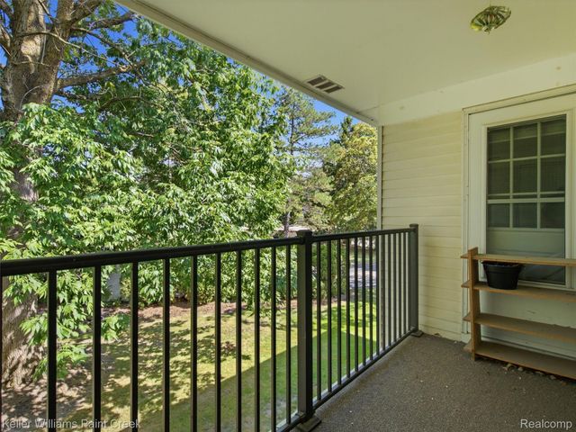42630 Plymouth Hollow Drive 17, Plymouth Charter Township, MI 48170