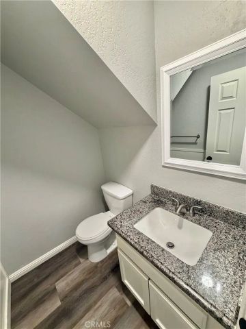 1316 W Avenue J4, Lancaster, CA 93534