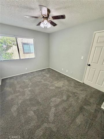 1316 W Avenue J4, Lancaster, CA 93534
