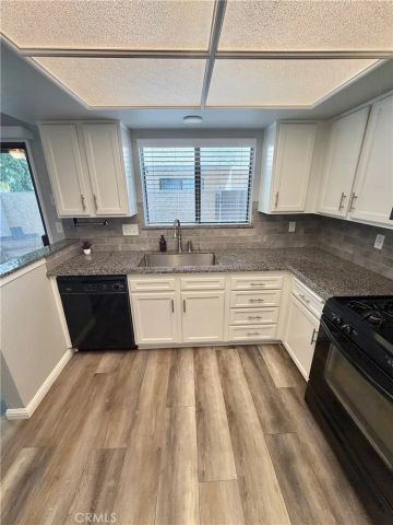 1316 W Avenue J4, Lancaster, CA 93534