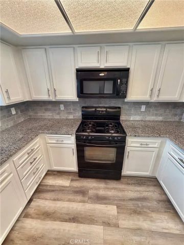 1316 W Avenue J4, Lancaster, CA 93534