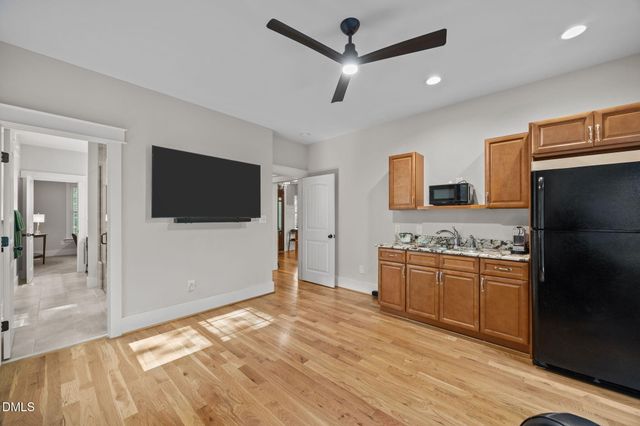 148 Tobacco Road, Pittsboro, NC 27312