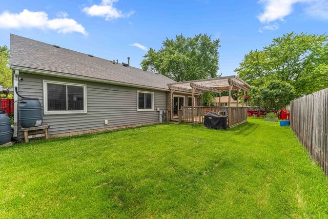 200 Fernwood Road, Montgomery, IL 60538