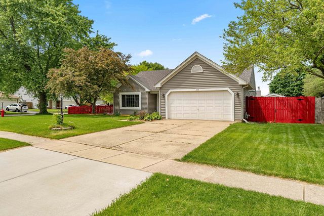 200 Fernwood Road, Montgomery, IL 60538