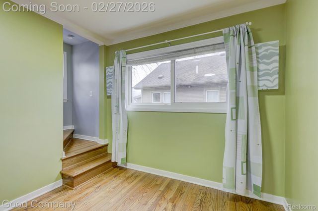 1060 W Hazelhurst Street, Ferndale, MI 48220