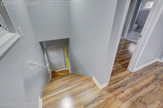 1060 W Hazelhurst Street, Ferndale, MI 48220