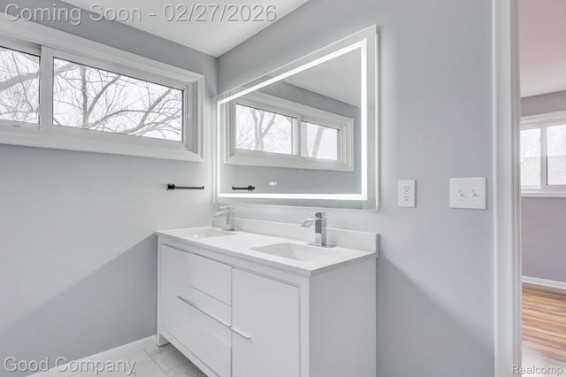 1060 W Hazelhurst Street, Ferndale, MI 48220