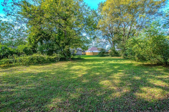 127 Wilson St, Jacksonville, AR 72076