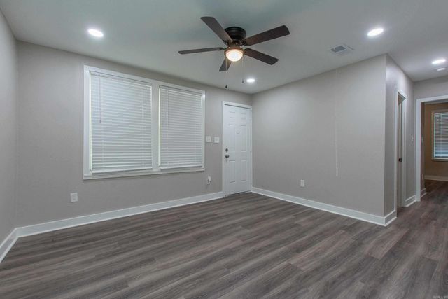 127 Wilson St, Jacksonville, AR 72076