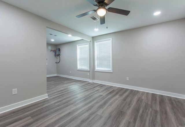 127 Wilson St, Jacksonville, AR 72076