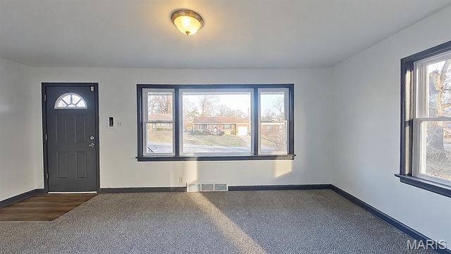 9169 Newby Street, Bellefontaine Nghbrs, MO 63137