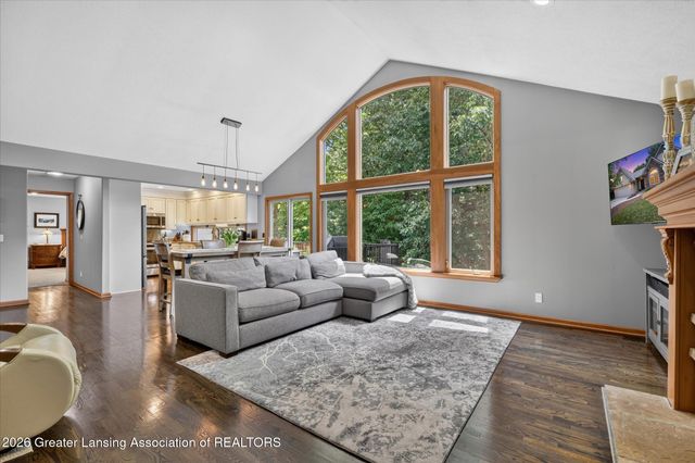 7844 Ashbrook Drive, Haslett, MI 48840