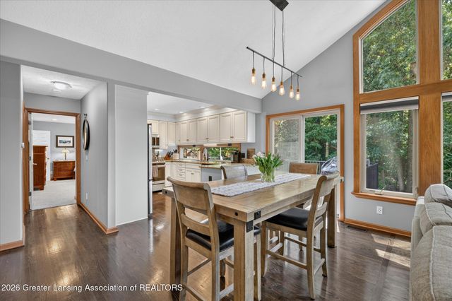 7844 Ashbrook Drive, Haslett, MI 48840