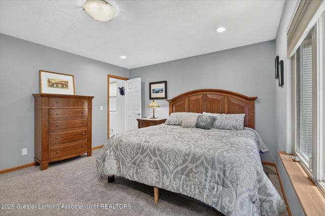 7844 Ashbrook Drive, Haslett, MI 48840