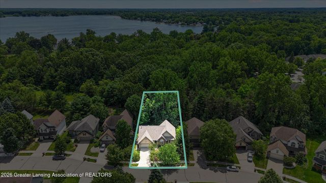 7844 Ashbrook Drive, Haslett, MI 48840