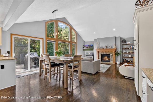 7844 Ashbrook Drive, Haslett, MI 48840