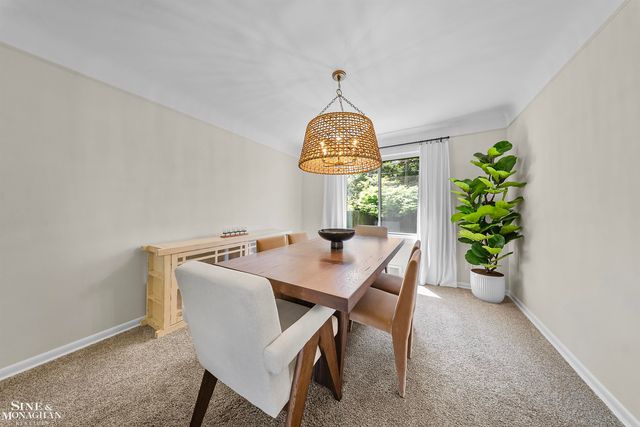 641 Blairmoor Court, Grosse Pointe Woods, MI 48236