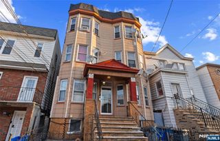 202 Hutton Street, Jersey City, NJ 07307