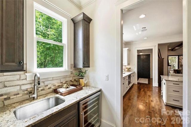4507 Givens Way, Charlotte, NC 28209