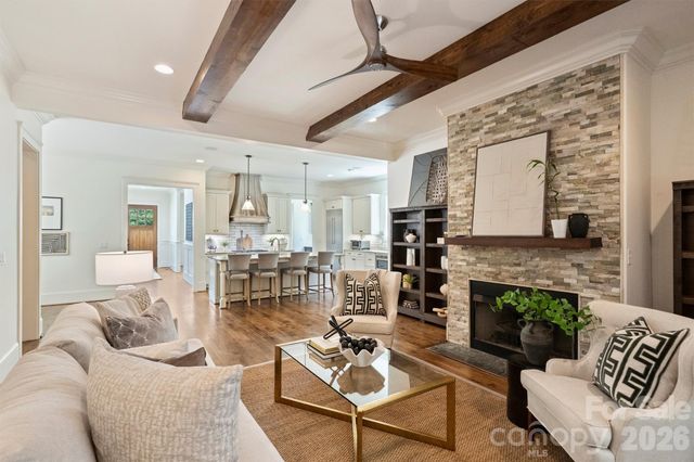 4507 Givens Way, Charlotte, NC 28209